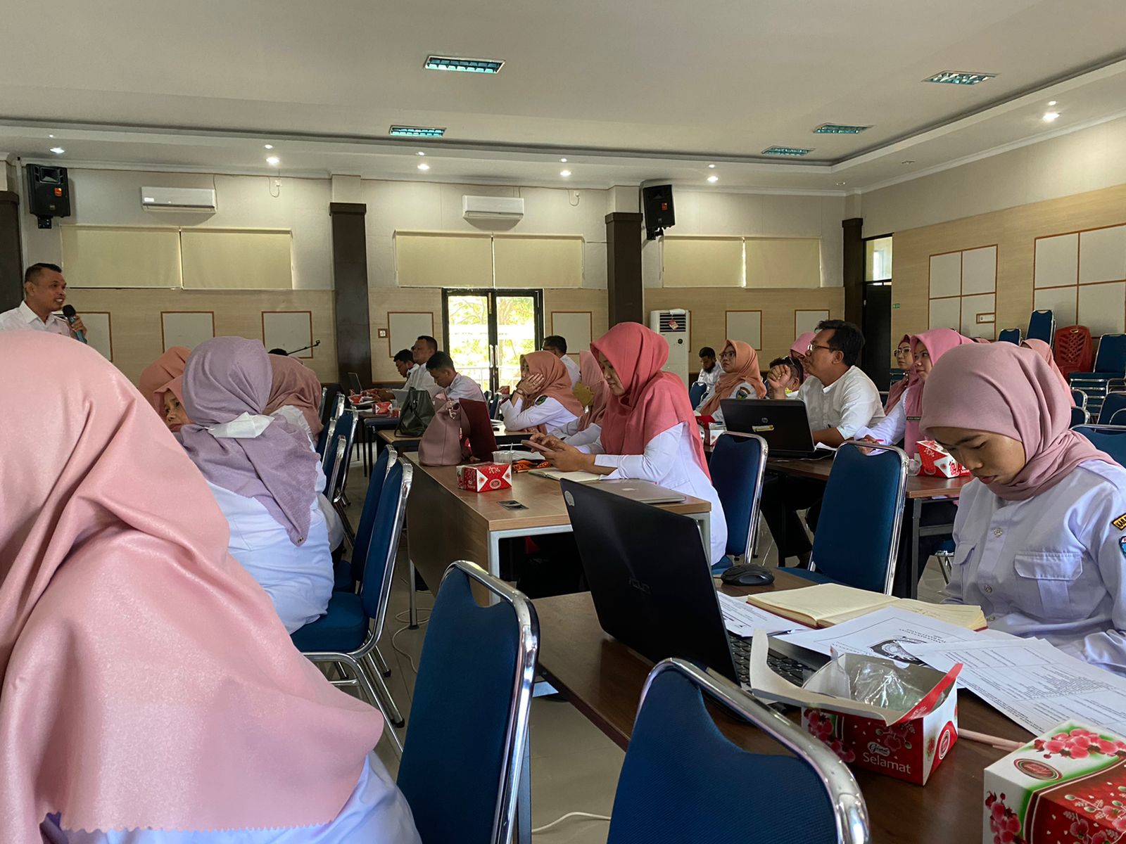 MENGHADIRI ACARA TAHAPAN PENGISIAN APLIKASI INOVASI DAERAH PENGISIAN 