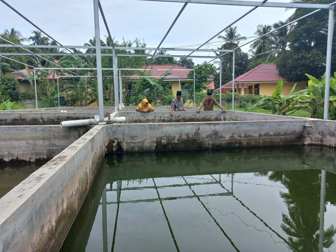 DINAS PERIKANAN DAN PANGAN KABUPATEN PESISIR SELATAN LAKUKAN PEMBINAAN UPR  FORANDA AQUAKULTUR DI KE