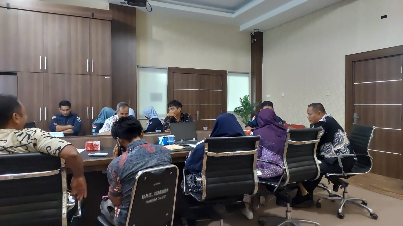 Rapat pembahasan Pengaduan Masyarakat terkait PT. Dempo