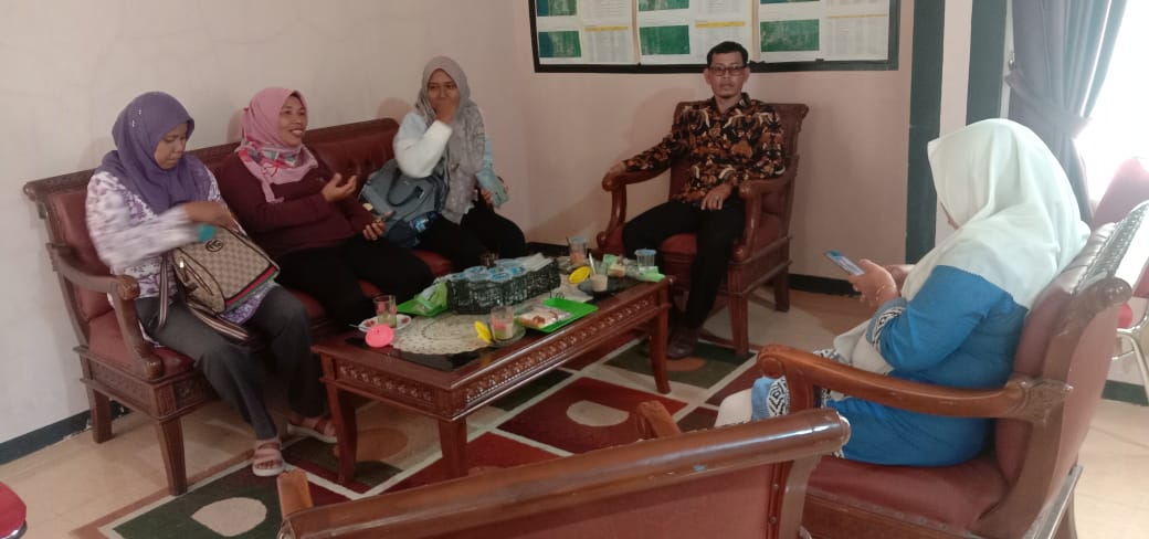 VERIFIKASI KELOMPOK PERIKANAN BUDIDAYA UNTUK KEGIATAN TAHUN 2023 DI TAPAN