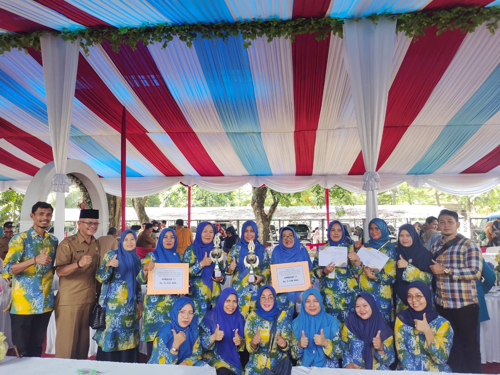 LOMBA MASAK SERBA IKAN DAN BAZAR PRODUK PENGOLAHAN IKAN PROPINSI SUMATERA BARAT